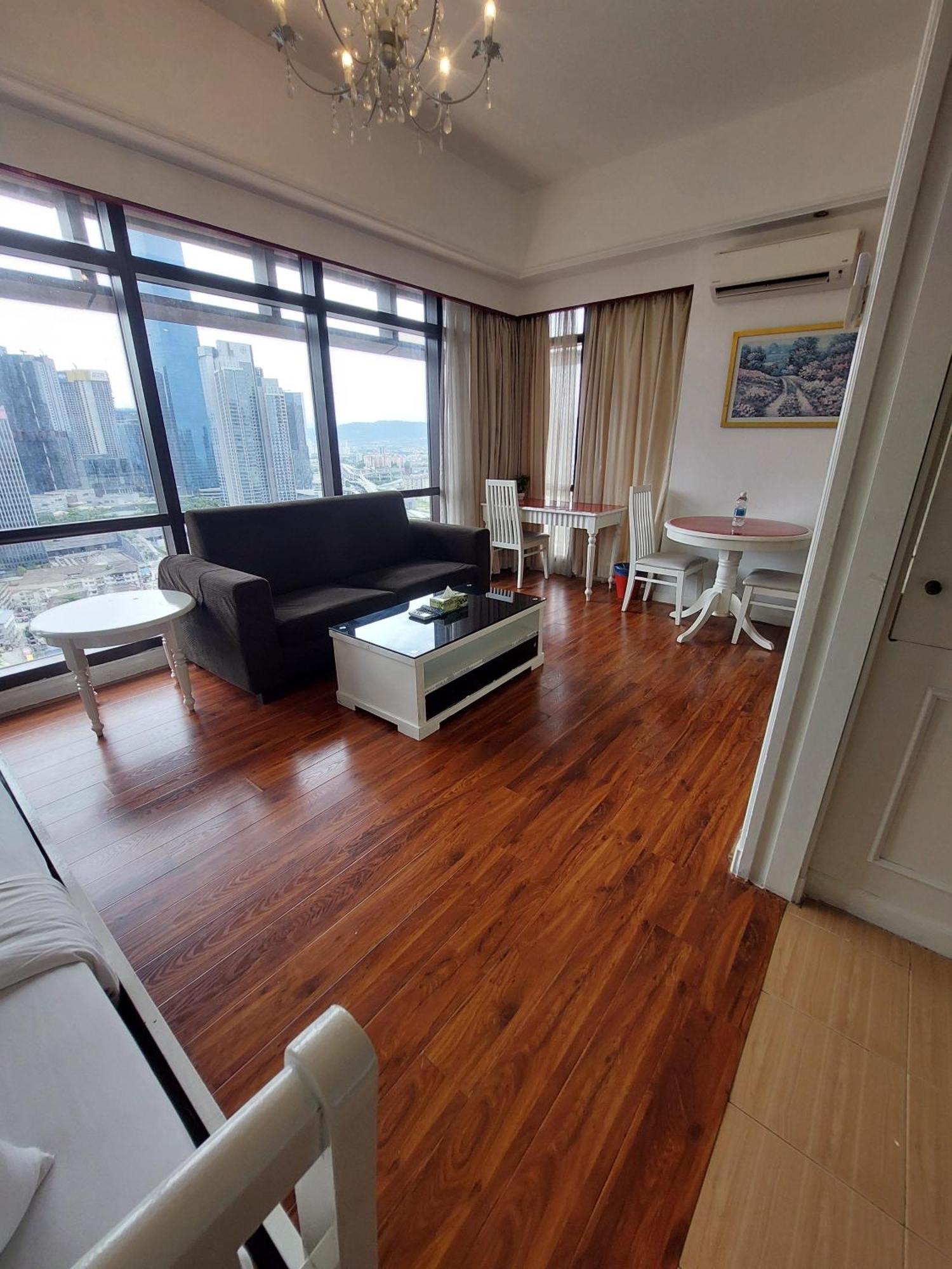 Homescape Haven Time Square Kl